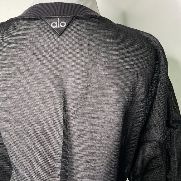 Alo Women's Black Sheer Mesh Long Sleeve Cropped Crewneck Top Size Medium - Picture 11 of 11